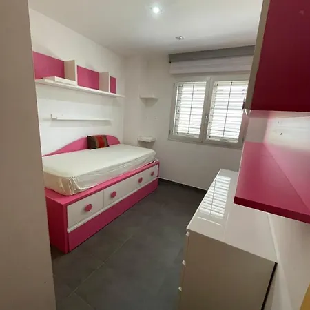 Comodo A Pie De Carretera Appartement